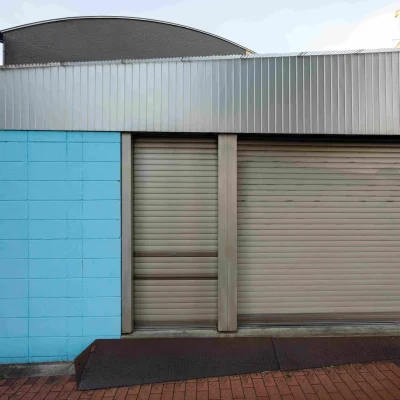 abstract-minimal-background-with-floor (1)_6_11zon